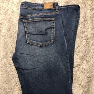 American Eagle Skinny Kick Jeans